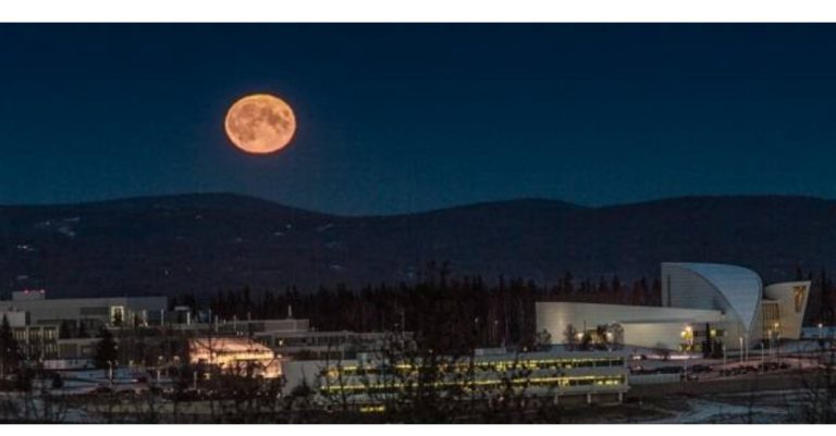 Super Harvest Moon will be visible Monday
